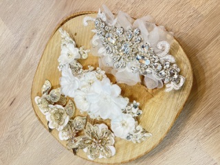 花嫁ヘッドアクセサリー