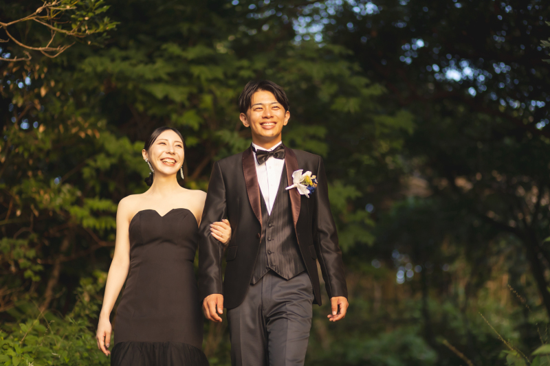 2着目はブラックドレス