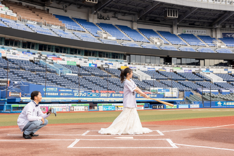 スタジアムで楽しむ躍動感あふれるプレイカット