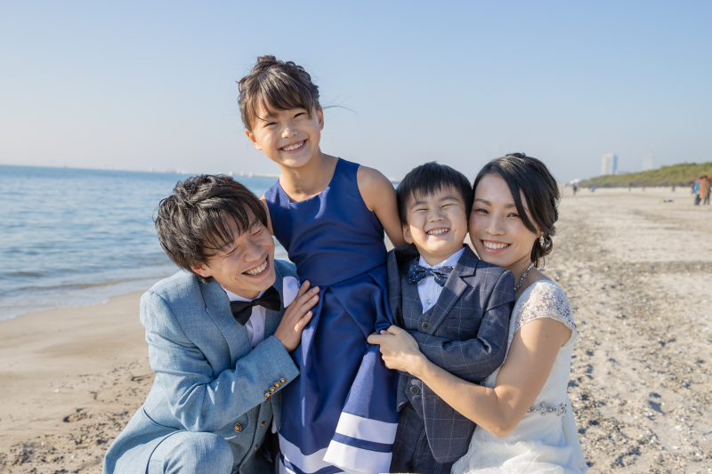 眩しい笑顔で！全員集合！