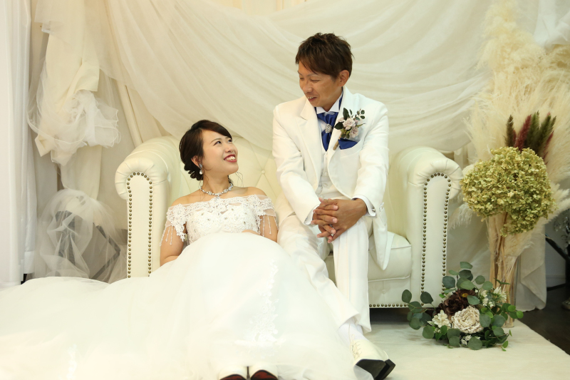 光差し込むスタジオ