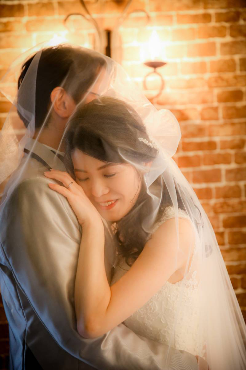 ベールをつけて