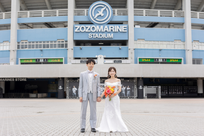 ZOZOマリンスタジアムで洋装フォトウエディングプラン