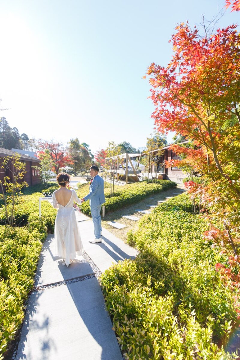 優しくエスコート