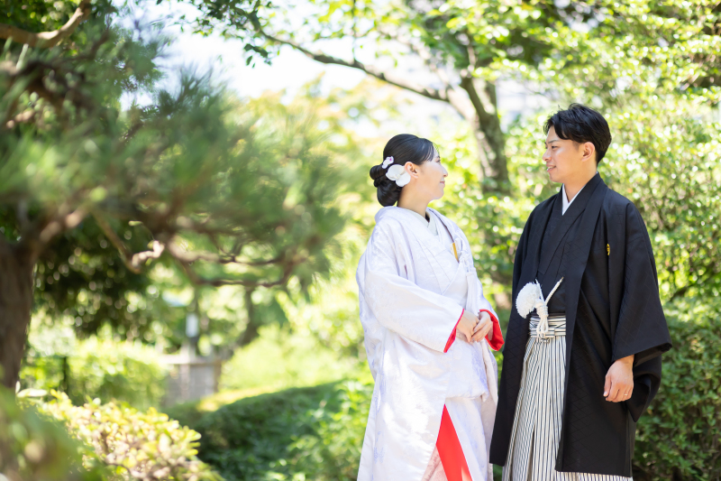 【早割り2ヶ月前】和装+洋装ロケプラン♪衣装ランクアップなし|¥478,500→¥205,000(選べる特典付き)事前試着付き