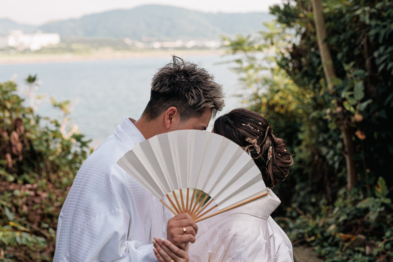 【早割２ヶ月前】和装＆洋装／沖ノ島でロケーション撮影｜衣装のランクアップなし◎事前衣装合わせあり
