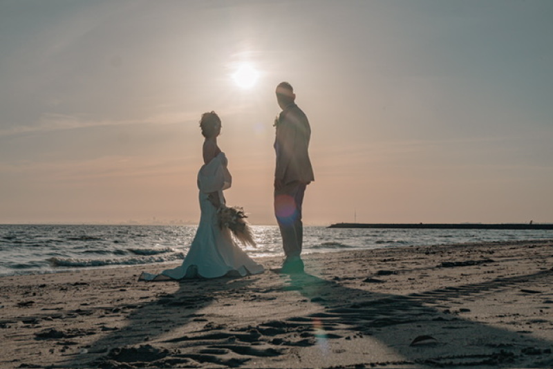 【早割り2ヶ月前】和装+洋装ロケプラン♪衣装ランクアップなし|¥478,500→¥205,000(選べる特典付き)事前試着付き