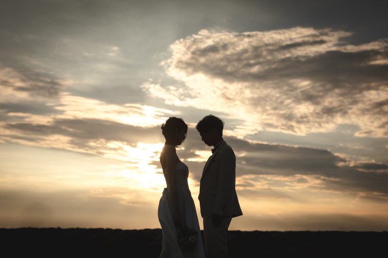 【12月までの平日撮影限定】SUNSET洋装ロケ⭐︎インポートドレスも追加料金なしで選び放題|