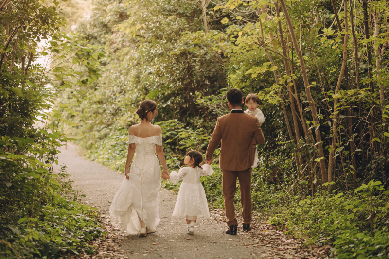 【早割２ヶ月前】和装＆洋装／沖ノ島でロケーション撮影｜衣装のランクアップなし◎事前衣装合わせあり