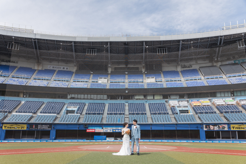 野球好きさん必見!ZOZOマリンスタジアムでフォトウエディング・衣装のランクアップなし◎