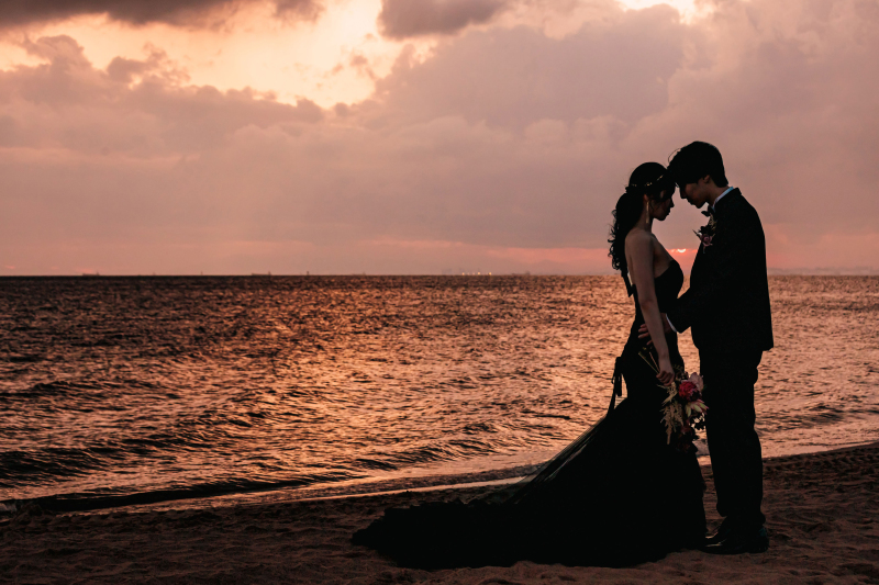 【12月までの平日撮影限定】SUNSET洋装ロケ⭐︎インポートドレスも追加料金なしで選び放題|