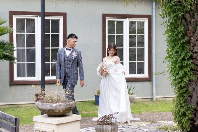 campaign洋装スタジオ&洋装ロケプラン|¥297,000→¥150,000|雨天保障・衣装のランクアップなし