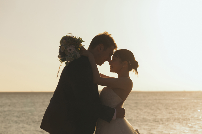 【早割り２ヶ月前】和装＋洋装ロケプラン♪衣装ランクアップなし｜￥478,500&rarr;￥185,000（選べる特典付き）