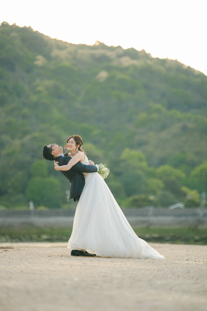 新婦様からのジャンプハグッ♪