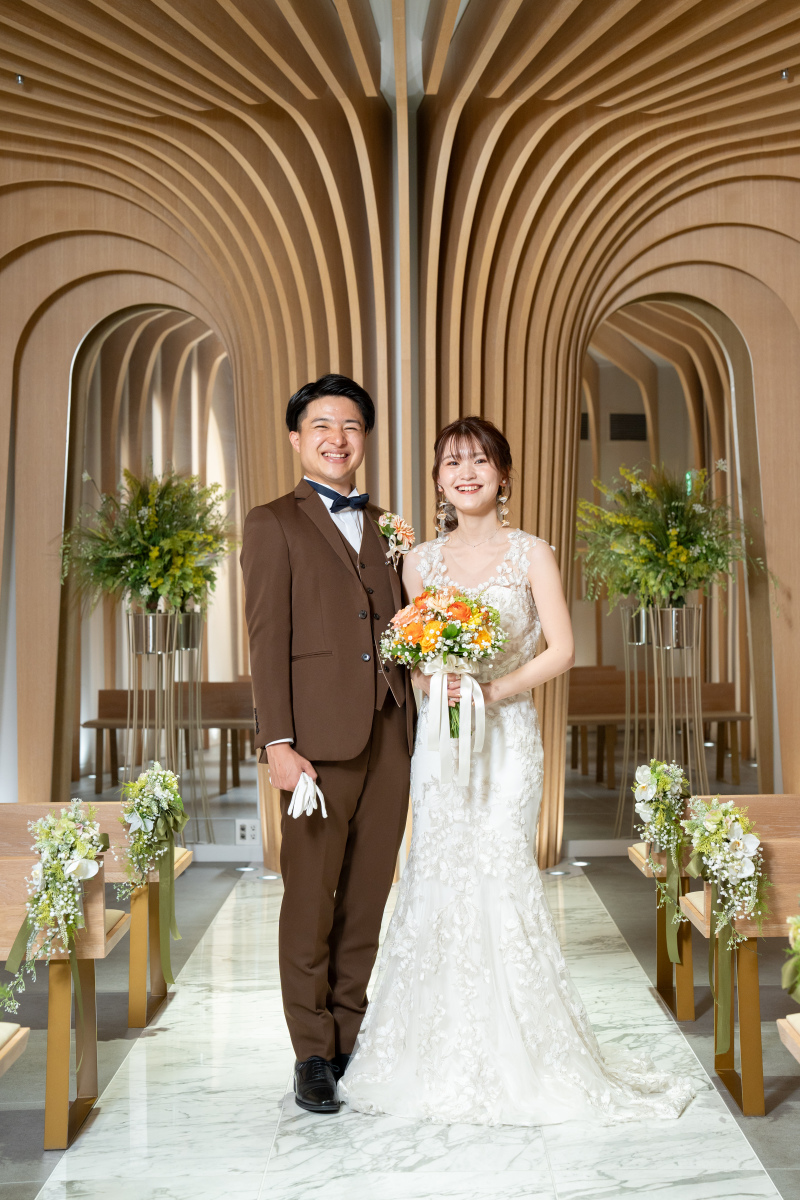 まずは、カッチリと!