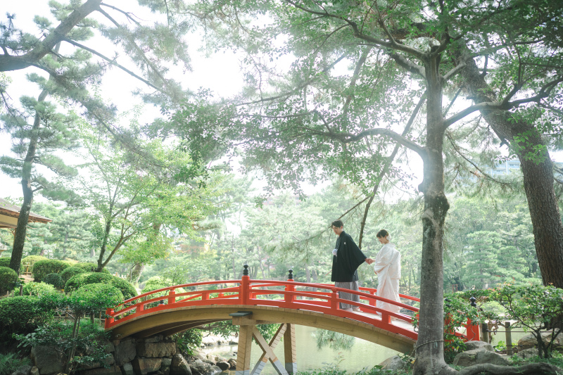 足元に気をつけてゆっくりと