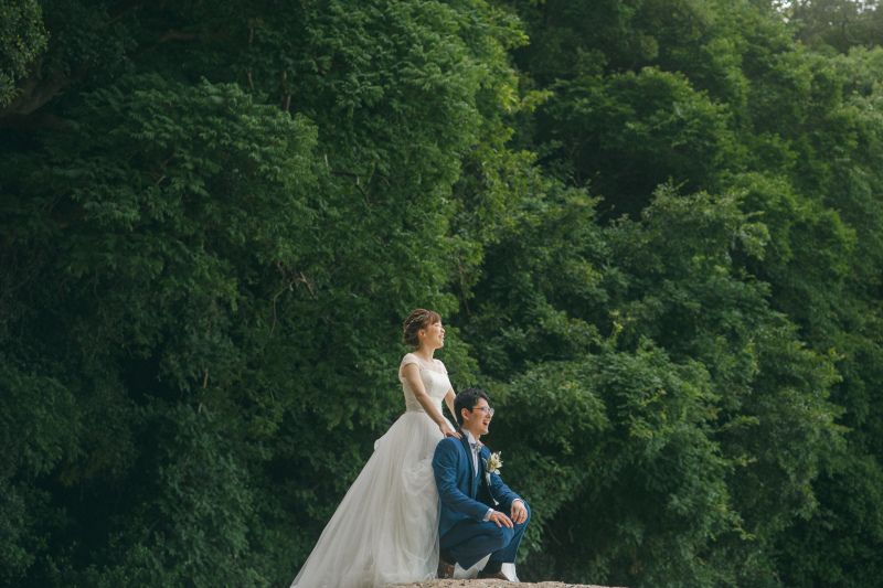 たっぷりの新緑を背景にスタート!!