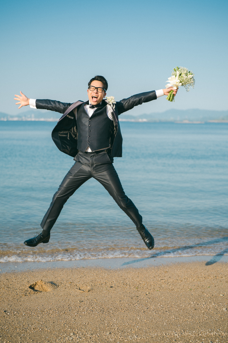 新郎様ジャンプショット!