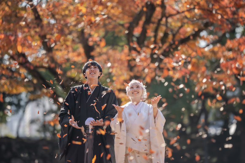 紅葉に包まれて