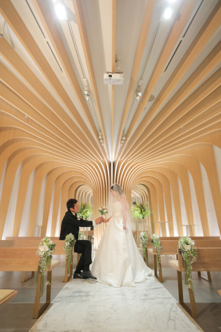 ラヴィファクトリー広島店_写真で叶える結婚式〜チャペルフォトウェデイング 