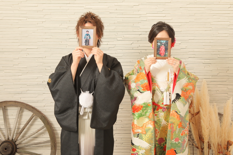 幼少期の写真お持ち込みでね