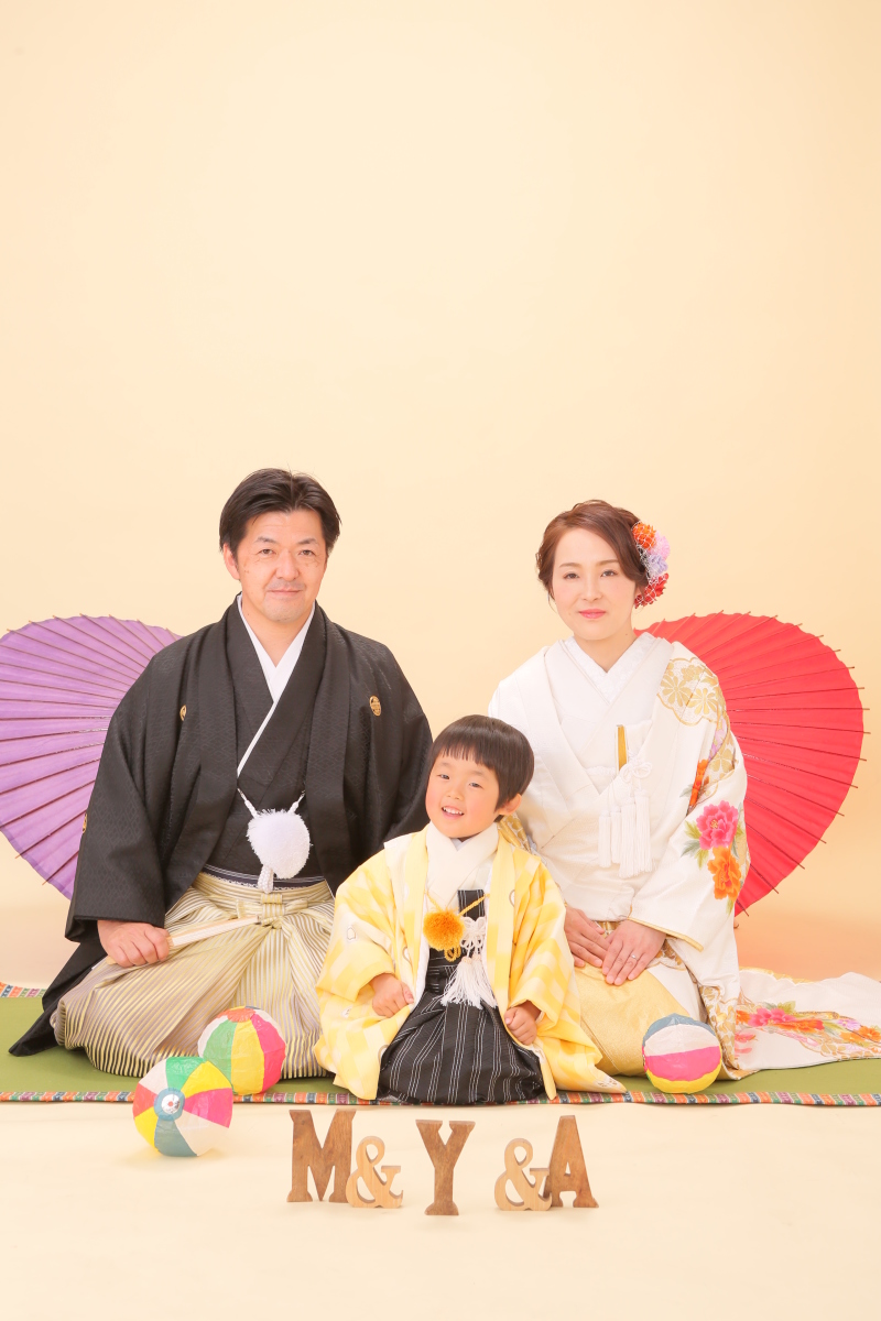 家族で一緒にあったかフォトウェディング
