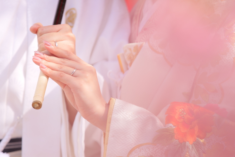 手元アップも幻想的に
