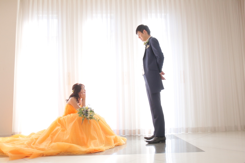 お姫様座りでお婿様を待ちわびて♪