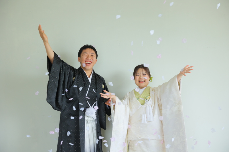 和装館内＆洋装海ロケーション撮影