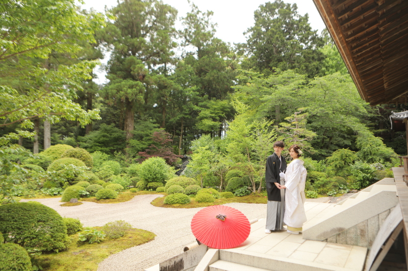 ホワイトベル浜松_神社・寺院で撮影できる