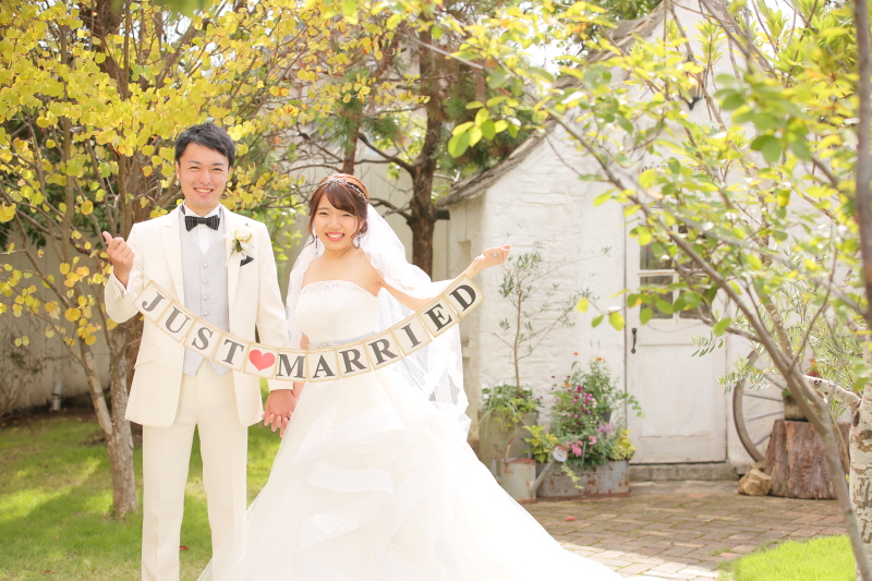 ミニハウス「ピッコラカーサ」を背景に♪