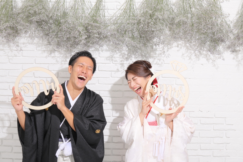 ホワイトベル浜松_色打掛・着物が豊富