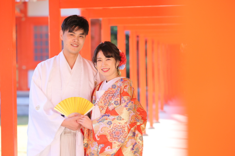 朱塗りの本殿と参道が美しい「浜松秋葉神社」