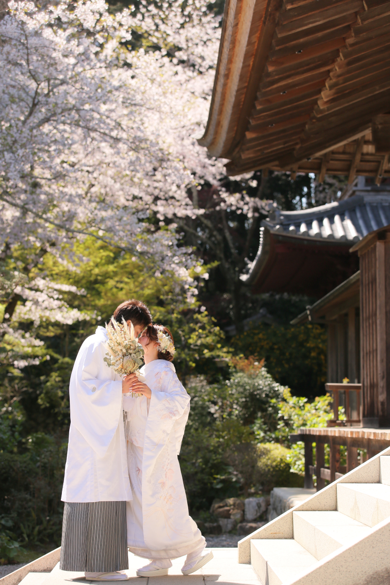 ホワイトベル浜松_神社・寺院で撮影できる