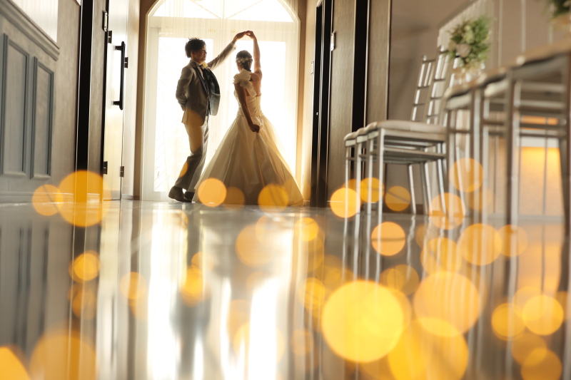 ロービーでロマンティック撮影