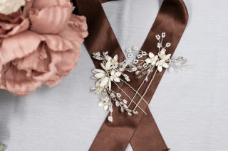 ヘッドアクセサリー