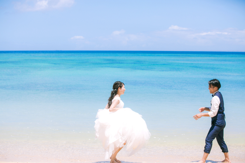 衣装は実際の目で見て買い付けに行っています！