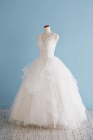 新作ドレスセレクト