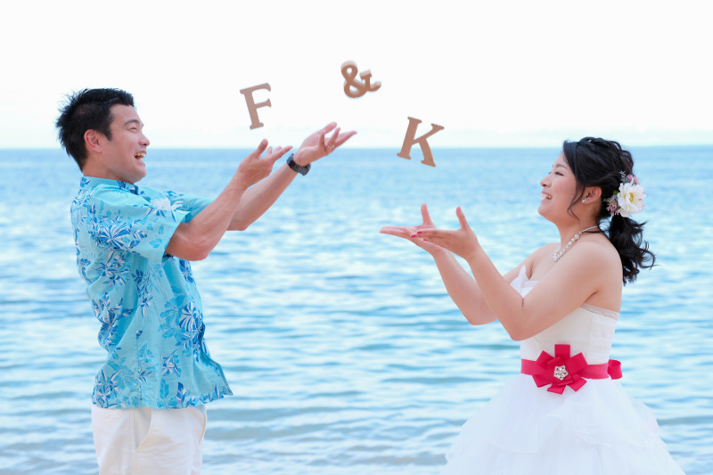 OCEANS OKINAWA_女性のフォトグラファーがいる