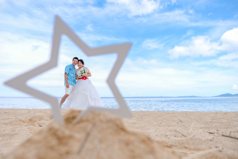 OCEANS OKINAWA_女性のフォトグラファーがいる