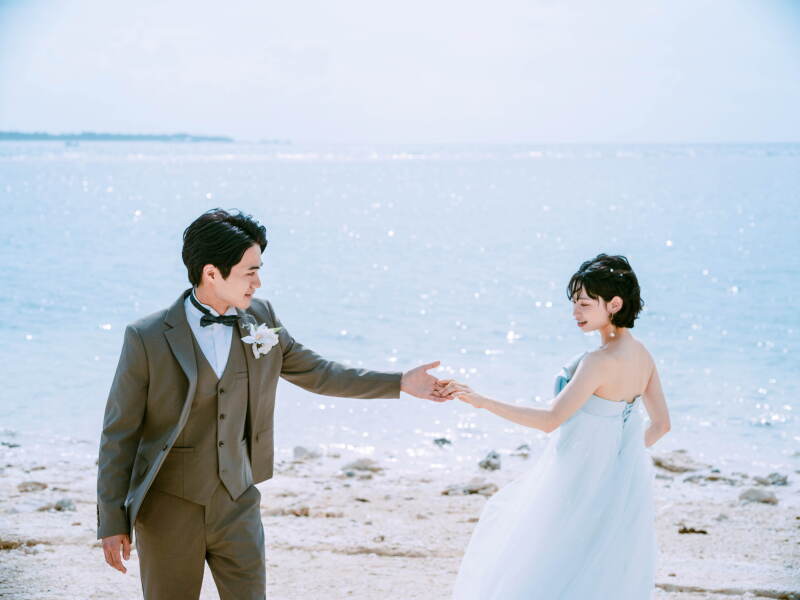 【アフタヌーンビーチプラン】午後の天然ビーチで残すコミコミ50カットプラン|新作含む衣裳フリーチョイス|もちろんヘアメイク付き