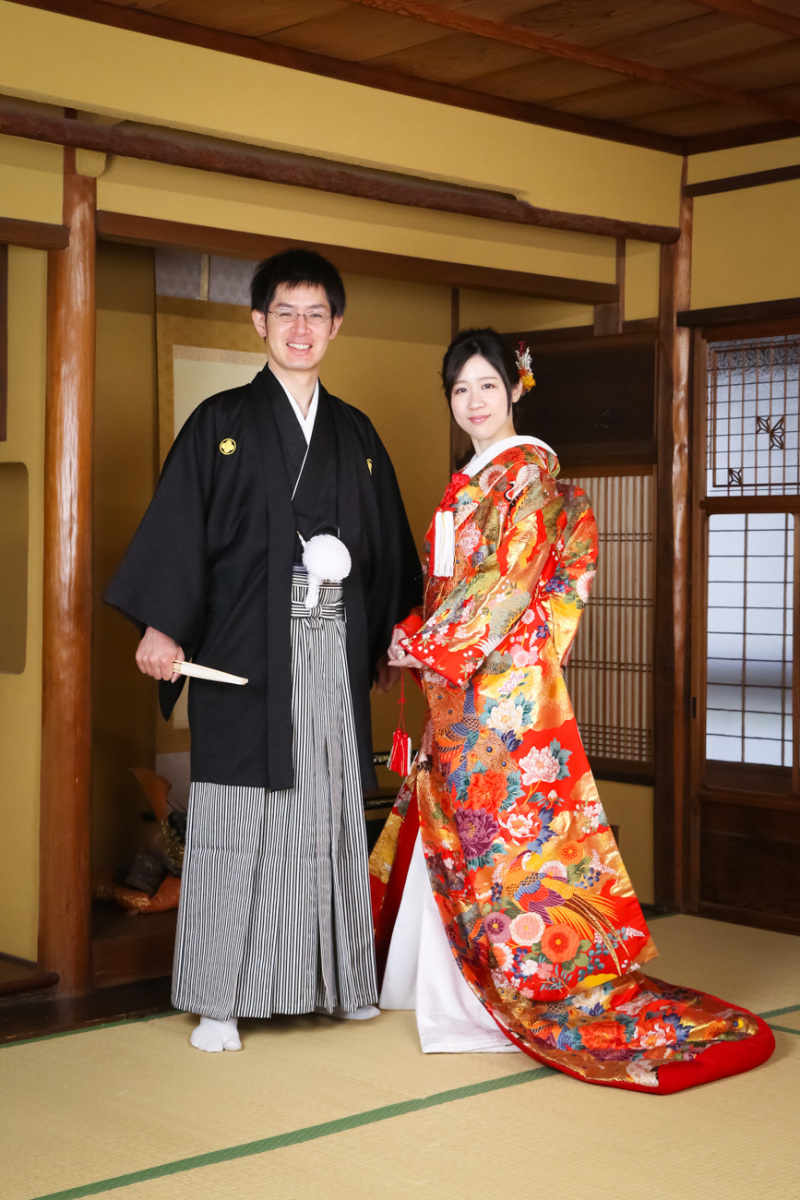 洛笑庵でフォーマルポーズ！