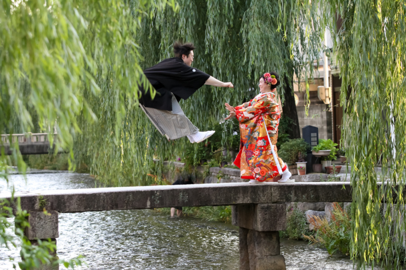 新婦さんは強し！