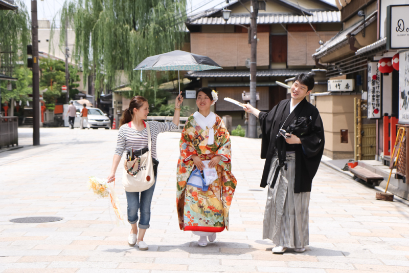 熱くても頑張るロケーション撮影！