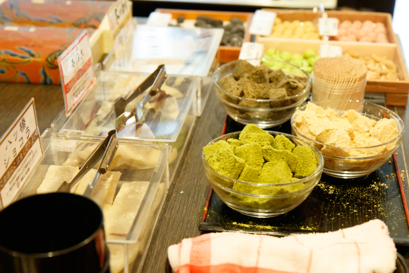 前撮り中に、わらび餅！