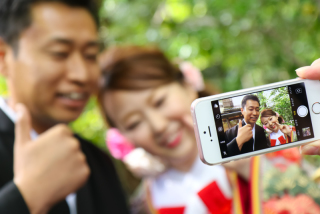 間もなく披露宴