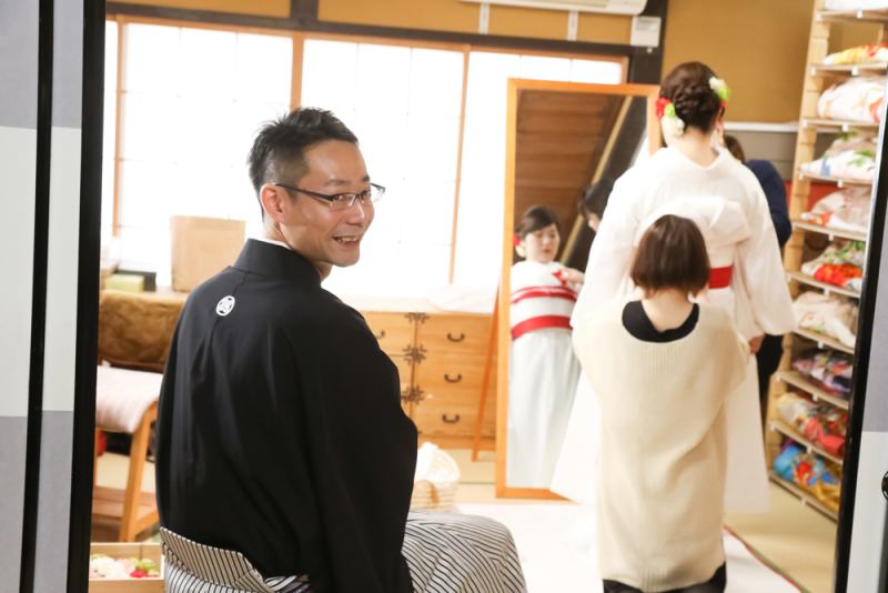 お仕度風景から