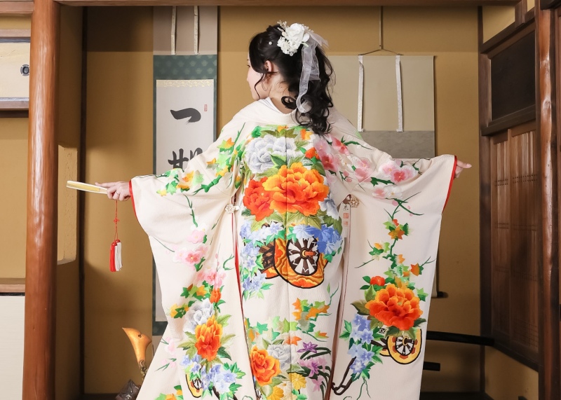 衣装料金アップで、お客様の落胆する顔を見たくない！