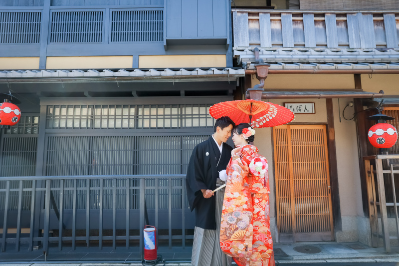 【午前中に撮影！＆ 衣裳アップ料金なし！】祇園巽橋の半日プラン！！納品データ300枚以上！写真・体験重視派は必見！