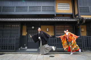 【和装が選び放題、追加料金なし！】ロケ撮影の京都一のお手軽を追求P